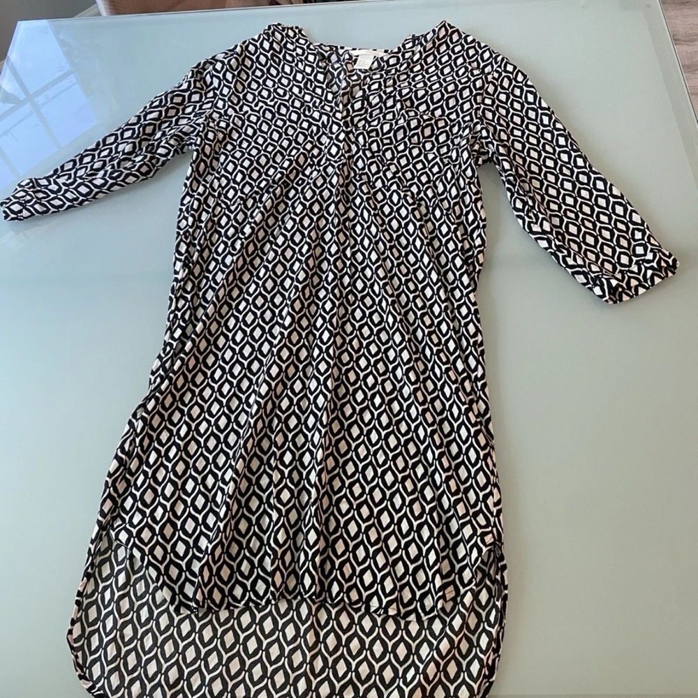 H&M Black and White Long Sleeve Dress